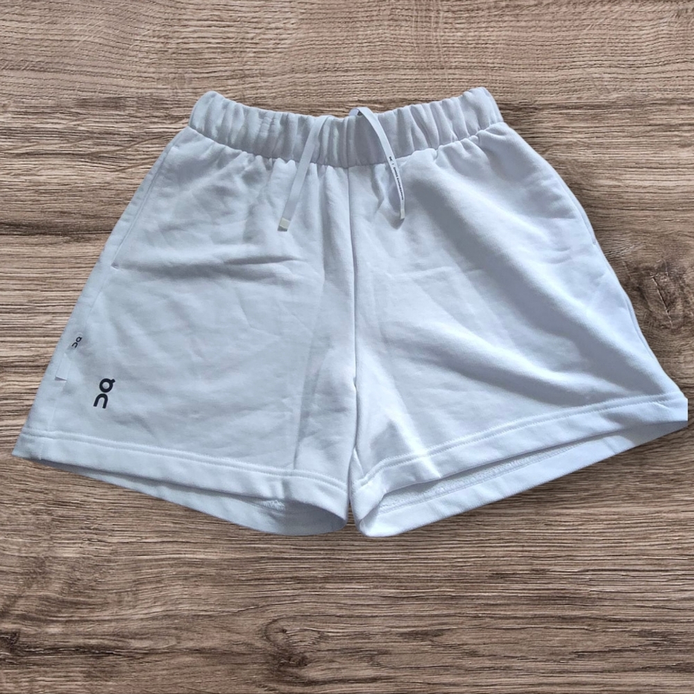 On Cloud Running Women's Athletic White Shorts - Picture 4 of 4